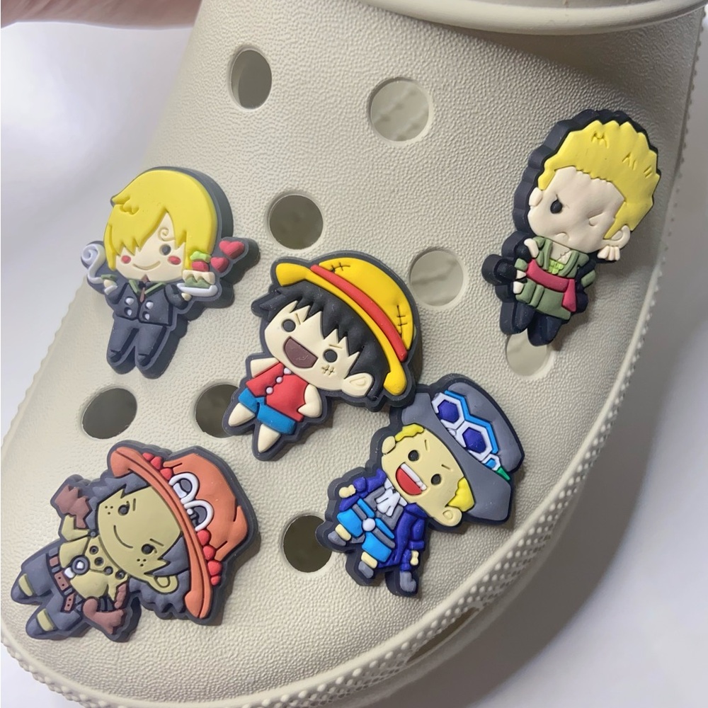 One piece shoe charm | shoe accessories